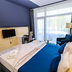 Yacht Wellness & Business Siofok