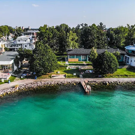 Szálloda Yacht Wellness & Business 4*