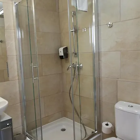 Yacht Wellness&business Hotel 4*