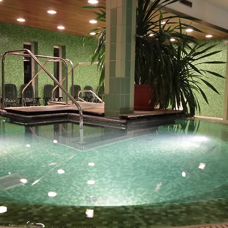 Hotel Yacht Wellness & Business