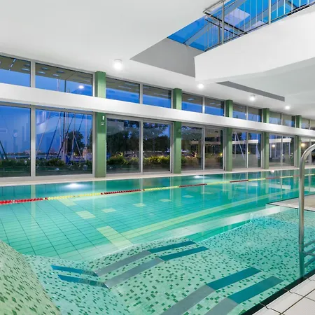 Yacht Wellness & Business 4* Siófok