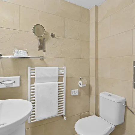 Hotel Yacht Wellness & Business