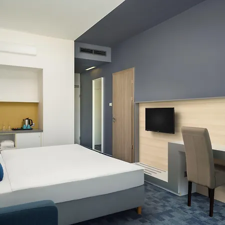 Hotel Yacht Wellness & Business Siófok