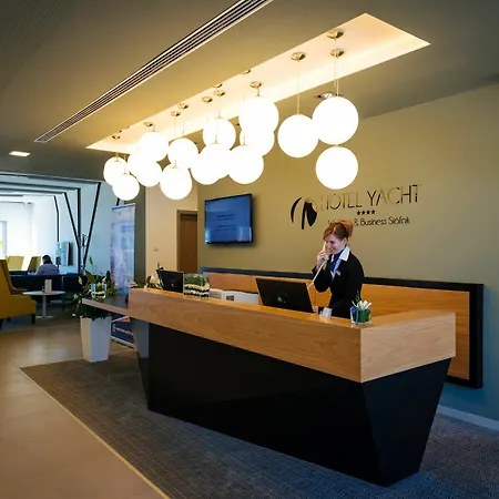 Yacht Wellness&business 4* Siófok