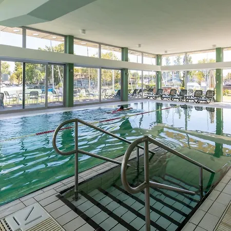 Yacht Wellness & Business Siófok
