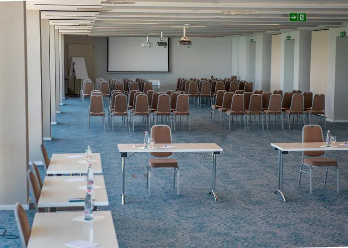 Hotel Yacht Wellness & Business