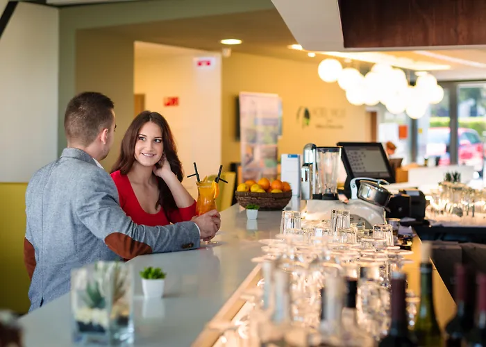 Yacht Wellness & Business Siófok