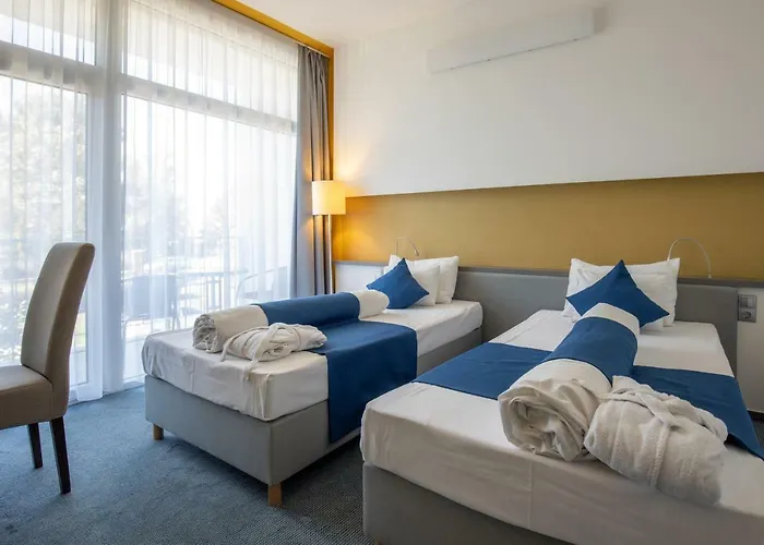 Hotel Yacht Wellness & Business